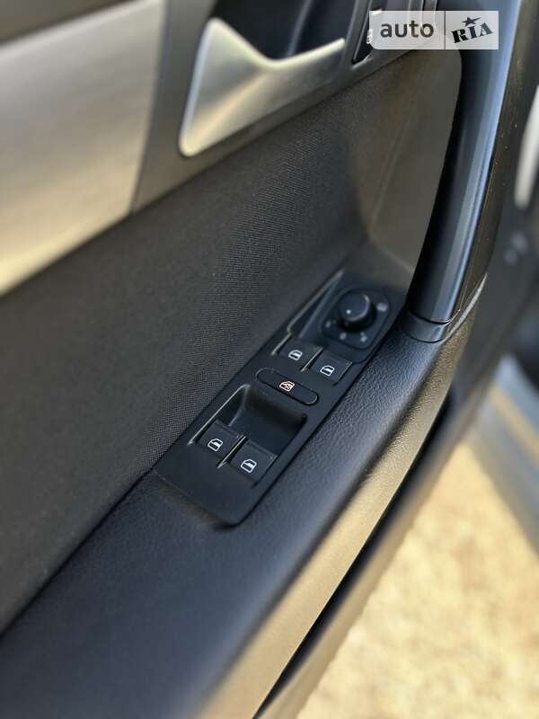 Универсал Volkswagen Passat 2014 в Тернополе фото 34 Универсал Volkswagen Passat 2014 в Тернополе