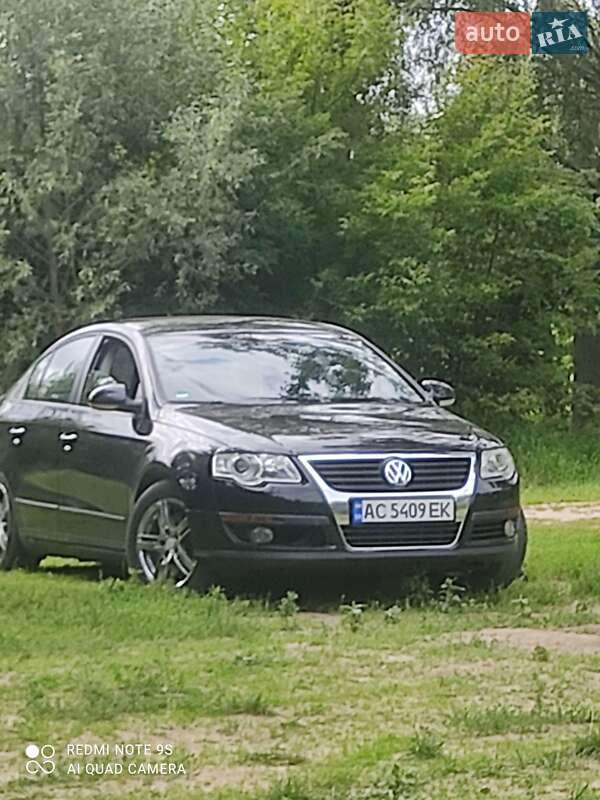 Седан Volkswagen Passat 2008 в Лебедині