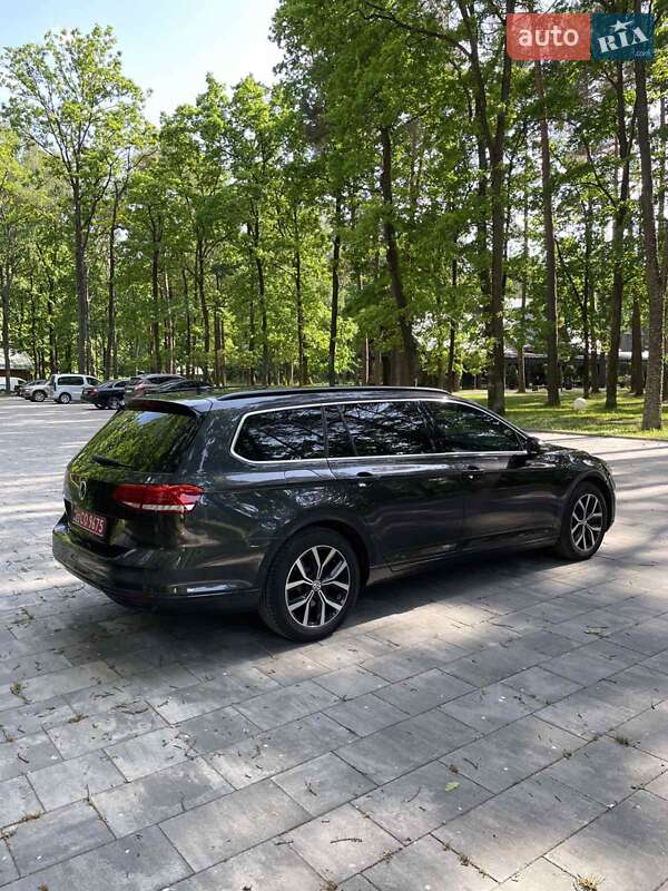 Универсал Volkswagen Passat 2017 в Рожище