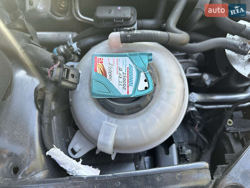 Універсал Volkswagen Passat 2017 в Запоріжжі