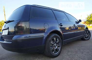 Универсал Volkswagen Passat 1999 в 