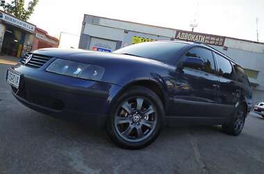 Универсал Volkswagen Passat 1999 в 