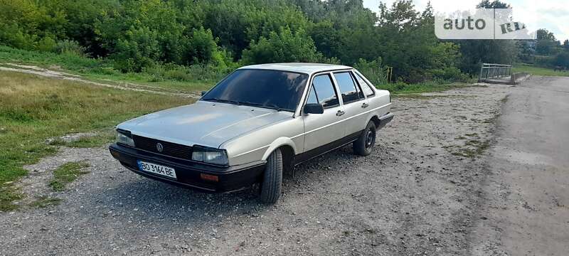 Volkswagen Passat 1986