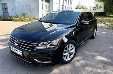 Седан Volkswagen Passat 2015 в 