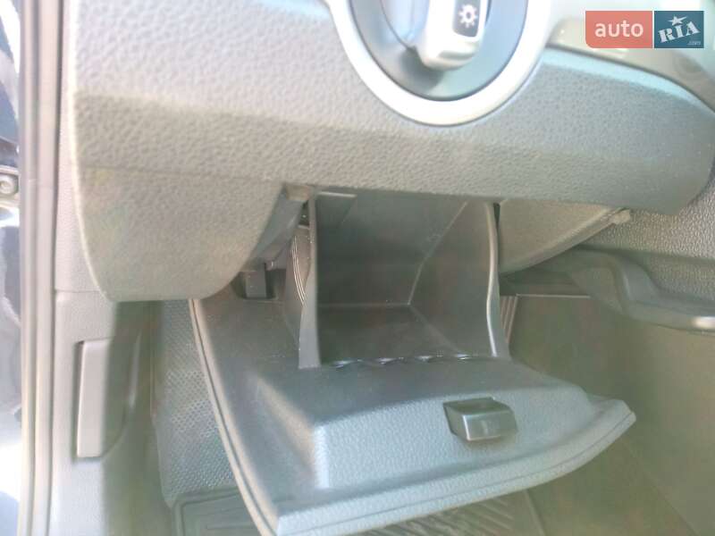 Седан Volkswagen Passat 2013 в Гайвороні