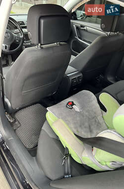Седан Volkswagen Passat 2013 в 