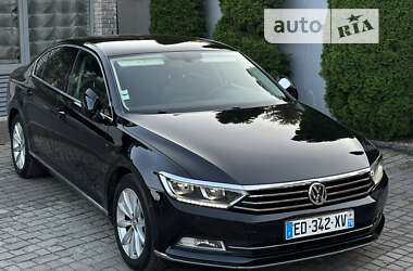 Седан Volkswagen Passat 2016 в 