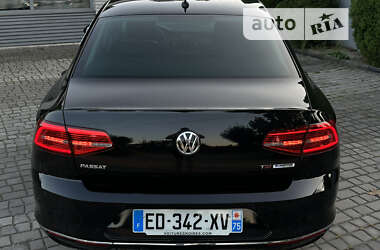 Седан Volkswagen Passat 2016 в 