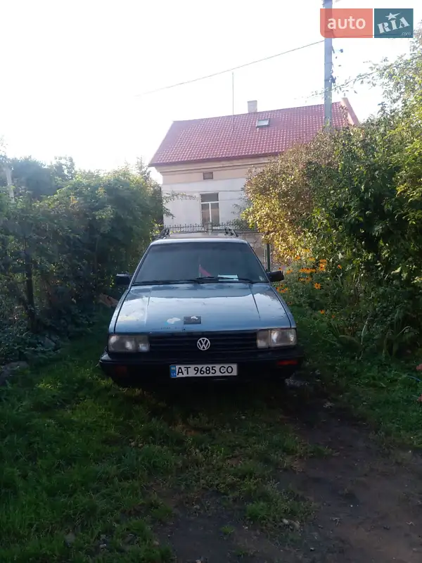 Універсал Volkswagen Passat 1987 в 