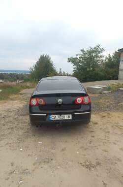 Седан Volkswagen Passat 2007 в Каневі