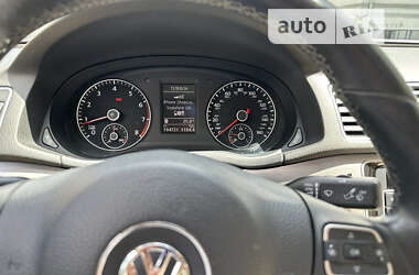 Седан Volkswagen Passat 2013 в 