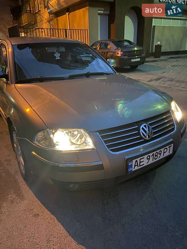 Volkswagen Passat 2003