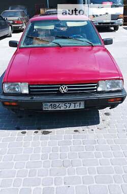 Седан Volkswagen Passat 1987 в Теофиполе