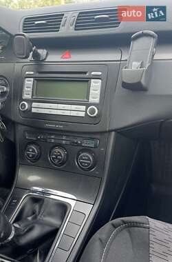 Универсал Volkswagen Passat 2006 в Тернополе