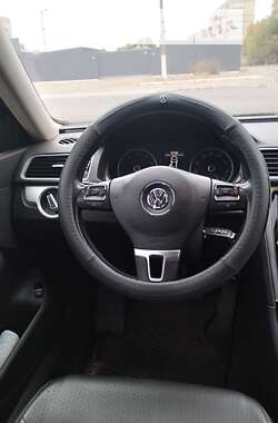 Седан Volkswagen Passat 2012 в Каменском