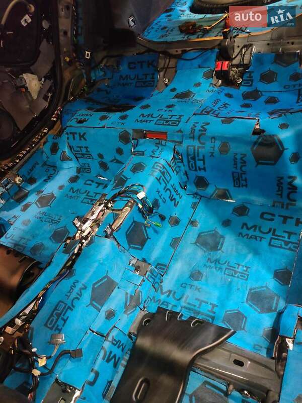 Седан Volkswagen Passat 2019 в Борисполі