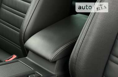 Универсал Volkswagen Passat 2018 в 