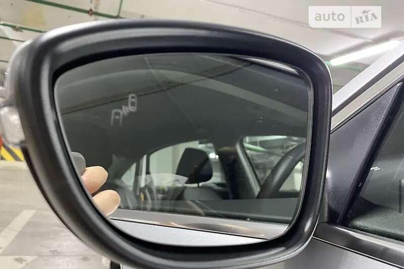 Седан Volkswagen Passat 2020 в Киеве