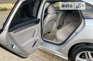 Седан Volkswagen Passat 2014 в 