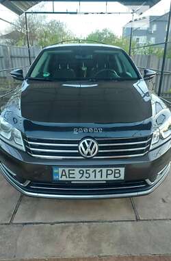 Седан Volkswagen Passat 2013 в Кривому Розі