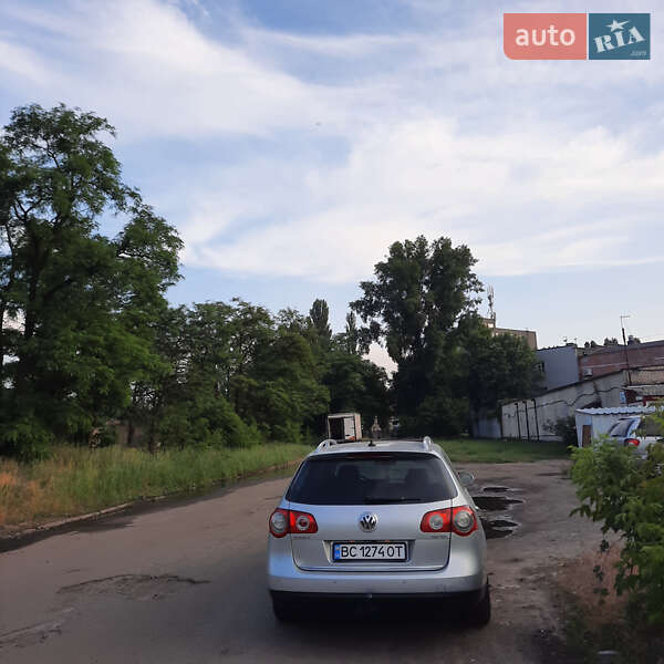 Універсал Volkswagen Passat 2007 в Києві