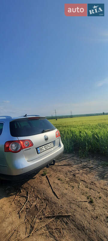 Універсал Volkswagen Passat 2007 в Києві