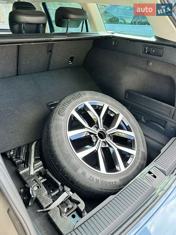 Універсал Volkswagen Passat 2016 в Чернівцях