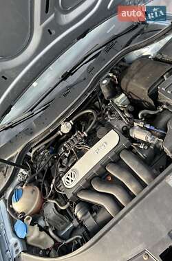 Седан Volkswagen Passat 2007 в Житомире