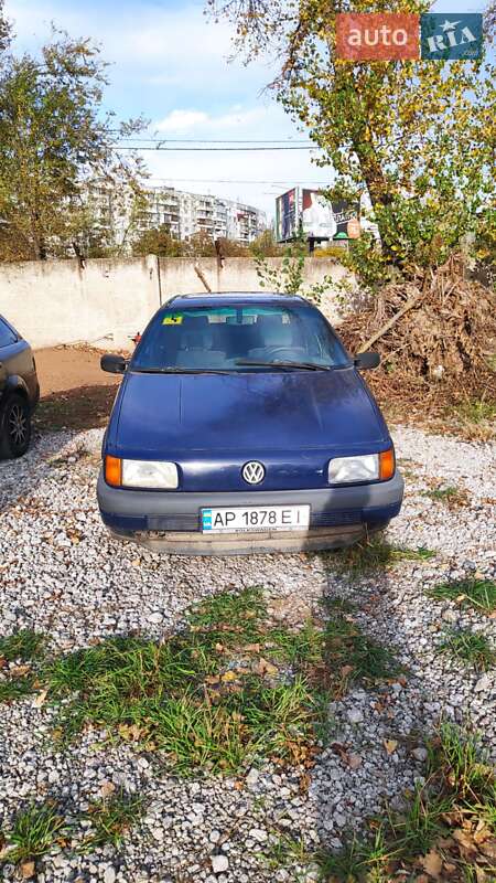 Седан Volkswagen Passat 1991 в Запоріжжі