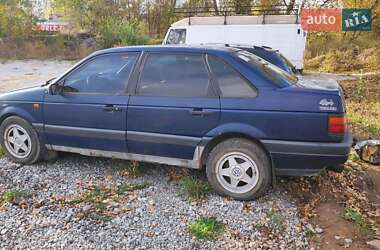 Седан Volkswagen Passat 1991 в Запорожье