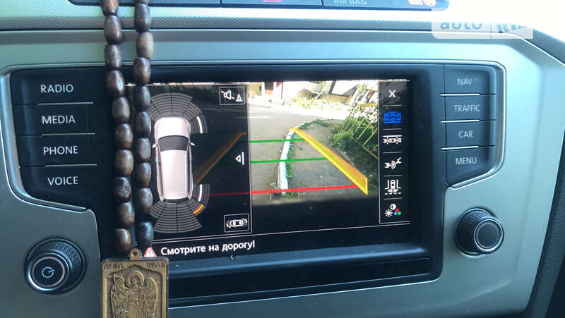 Универсал Volkswagen Passat 2016 в Киеве