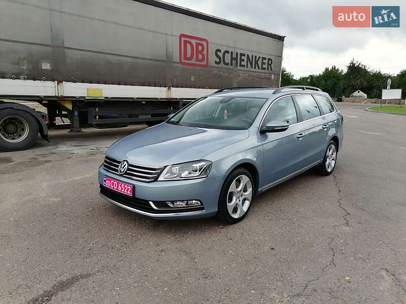 Універсал Volkswagen Passat 2011 в Києві