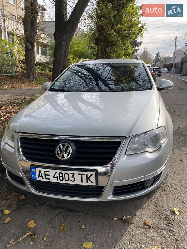 Универсал Volkswagen Passat 2006 в Днепре