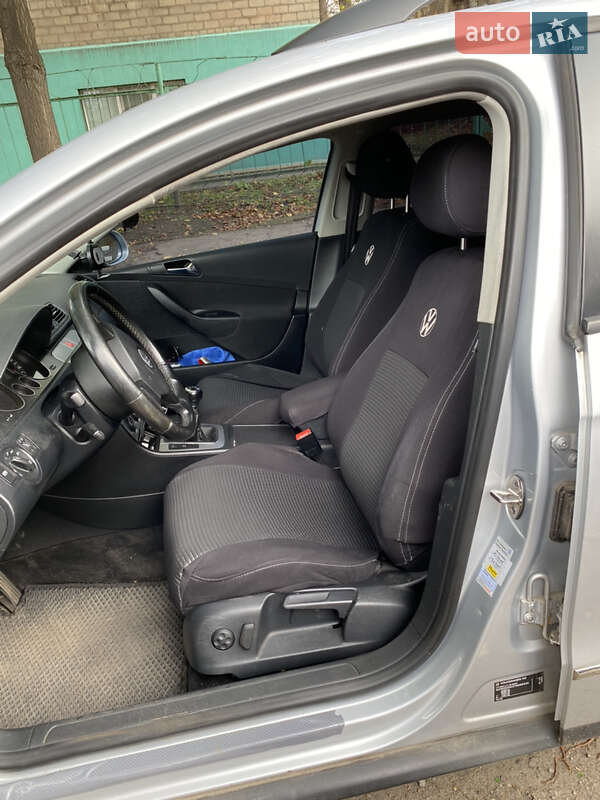 Универсал Volkswagen Passat 2006 в Днепре