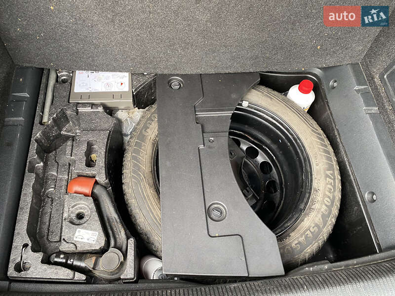 Универсал Volkswagen Passat 2006 в Днепре