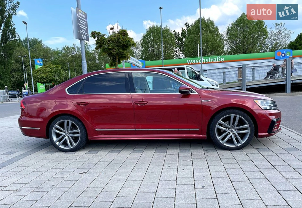 2017 Volkswagen Passat - мініатюра 18