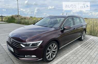 Универсал Volkswagen Passat 2016 в Ровно