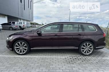 Универсал Volkswagen Passat 2016 в Ровно