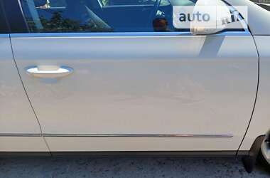Универсал Volkswagen Passat 2009 в 