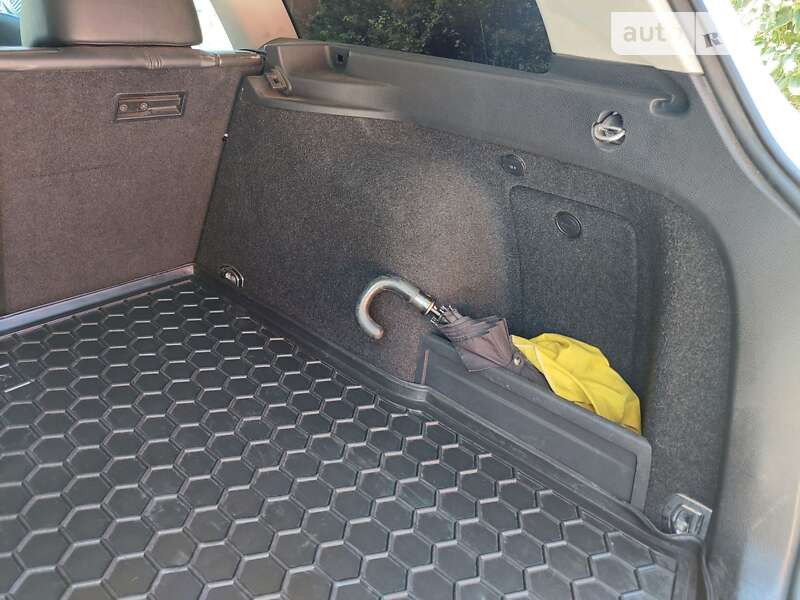 Універсал Volkswagen Passat 2009 в Одесі