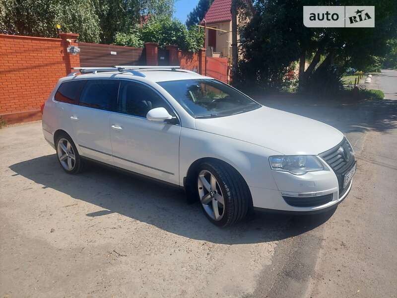 Універсал Volkswagen Passat 2009 в Одесі