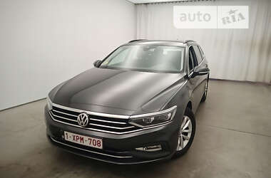 Volkswagen Passat 2020