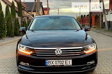 Седан Volkswagen Passat 2014 в Хмельницькому