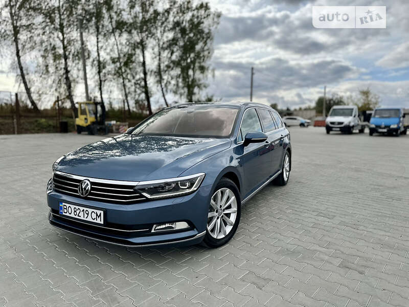 Універсал Volkswagen Passat 2015 в Тернополі