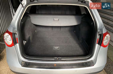 Универсал Volkswagen Passat 2010 в 