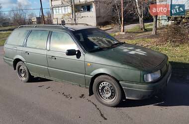 Универсал Volkswagen Passat 1993 в Славянске