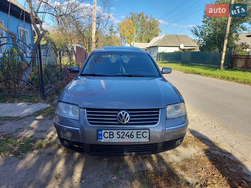 Седан Volkswagen Passat 2003 в Сосницях