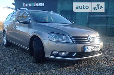 Універсал Volkswagen Passat 2011 в Стрию