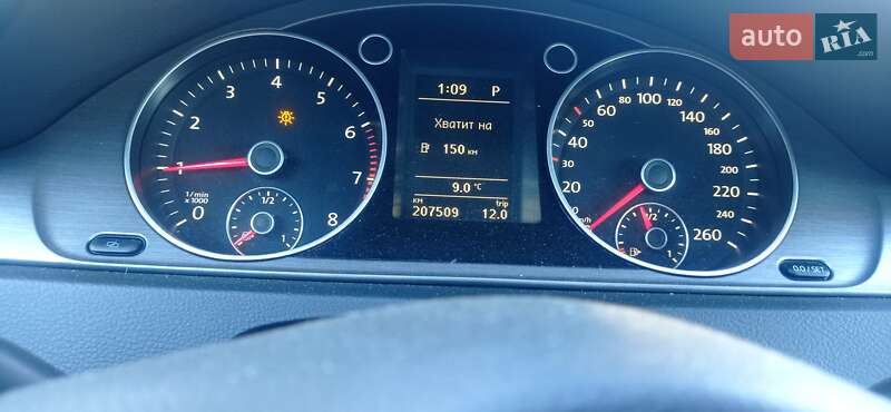 Універсал Volkswagen Passat 2011 в Стрию