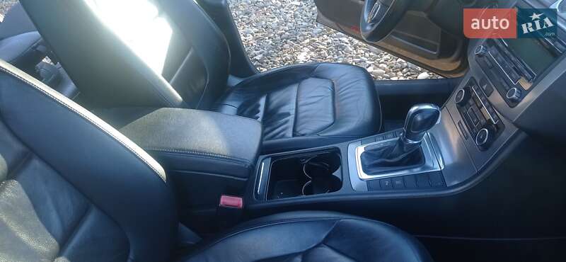 Універсал Volkswagen Passat 2011 в Стрию